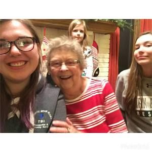 Meet your Posher, Beth